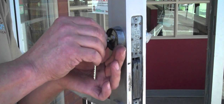 commercial door lock repair Westmont