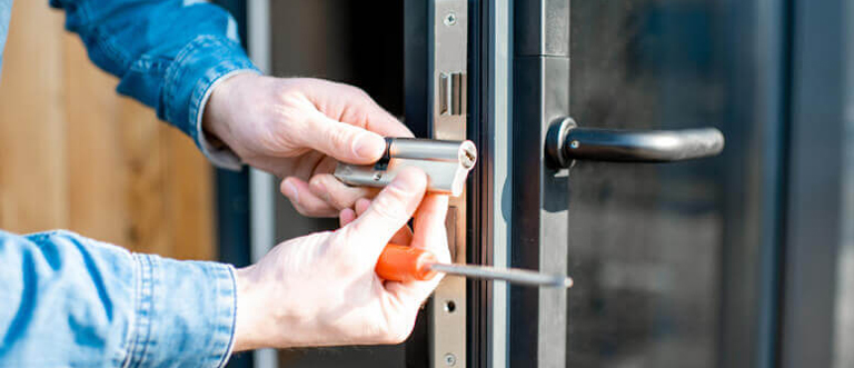 Commercial Locksmith Westmont